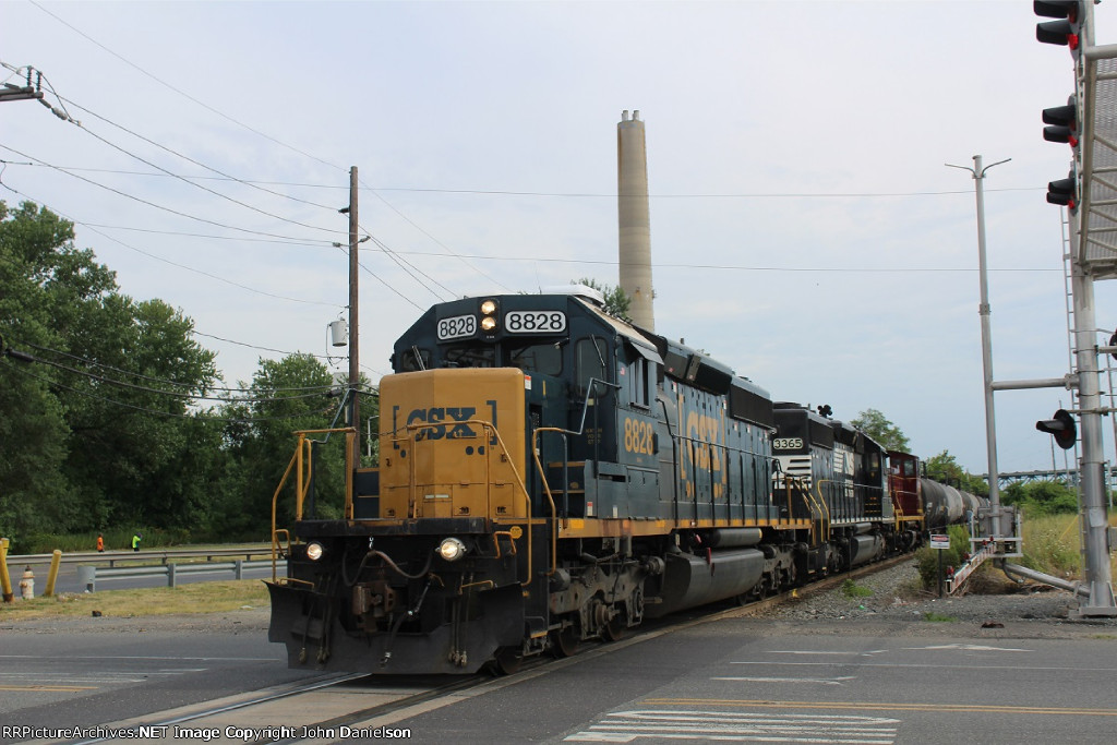 CSX 8828